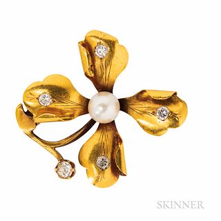 Gold and Diamond Flower Brooch, set with diamonds and an old European-cut diamond, centering a pearl, 3.4 dwt, lg. 1 3/8 in.