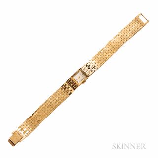 Retro Tiffany & Co. 14kt Gold Wristwatch, Movado Factories 17-jewel manual-wind movement, in a bracelet of brickwork links, 19.8 dwt, l