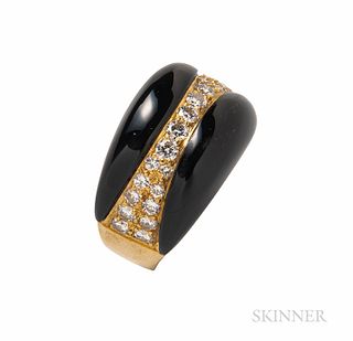 18kt Gold, Onyx, and Diamond Ring, 6.1 dwt, size 6 3/4.