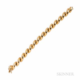 14kt Gold Bracelet, composed of arched links, 13.4 dwt, lg. 7 1/8, wd. 7/16 in.