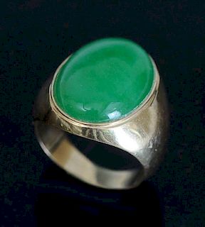 Chinese Jade and 14kt Gold Man's Ring