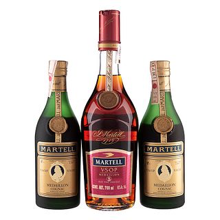 Martell. V.S.O.P. Cognac. France. Piezas: 3. Una en presentación de 750 ml. y dos de 350ml.