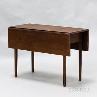 Country Cherry Taper-leg Drop-leaf Table, 19th/20th century, ht. 28, wd. 40, dp. 19 in.