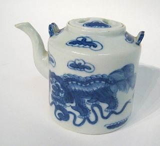 Chinese Blue & White Foo Lion Teapot