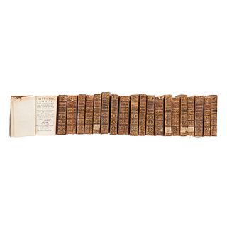 Rollin, M. / Crevier, M. Historia Antigua, Historia Romana e Historia Moderna. Paris, 1743 - 1776. Piezas: 20.