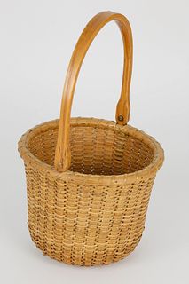 Vintage Nantucket Swing Handle Basket