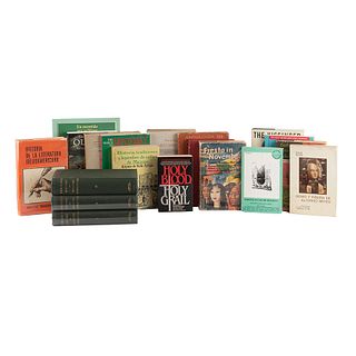 Caja de Libros de Temas Varios.Algunos títulos:History of Spanish Literature; Dr. Atkins' New Diet Revolution; Psychoanalysis... Pzs:30