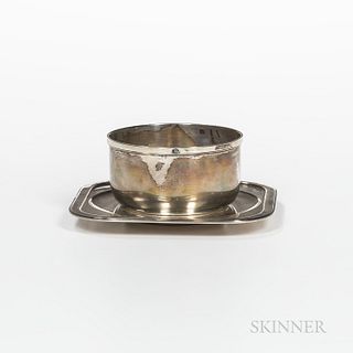 French .950 Silver Bowl with Attached Undertray, Paris, late 19th century, Emil Puiforcat, maker, monogrammed, bowl dia. 4 5/8, tray lg