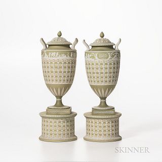 Pair of Wedgwood Tricolor Diceware Jasper Dip Presentation Vases and Covers, England, 1885, each green ground with applied white relief