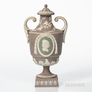 Wedgwood Tricolor Jasper Dip Portrait Vase and Cover, England, 19th century, lilac ground with applied white foliage and handle and wit