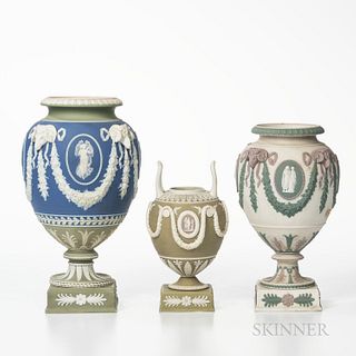Three Wedgwood Tricolor Jasper Dip Vases, England, 19th/20th century, each with classical relief, a solid white with lilac and green, h