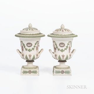 Pair of Wedgwood Tricolor Jasper Vases and Covers, England, 19th century, solid white with applied lilac, green and white relief, class