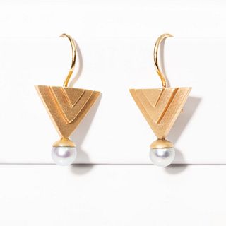 GIA 18K Gold and Pearl Pyramid Shape Earrings