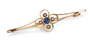 A 15CT SAPPHIRE AND SEED PEARL BAR BROOCH, the central coll