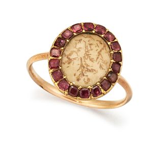 A GARNET MEMORIAL RING, EARLY 19TH CENTURY,?the oval plaque