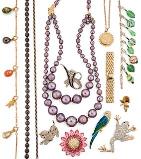 A LARGE QUANTITY OF MIXED COSTUME JEWELLERY, to include ass