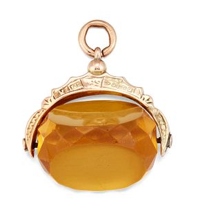 AN EARLY 20TH CENTURY 9 CARAT GOLD CITRINE FOB,?the three s