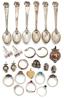 A QUANTITY OF MIXED SILVER AND WHITE METAL JEWELLERY, to in