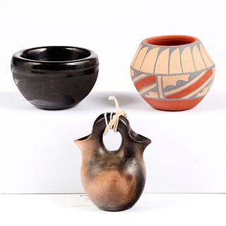 Grp: 3 Native American Miniature Pottery Vases - Tapia Waquie Welch