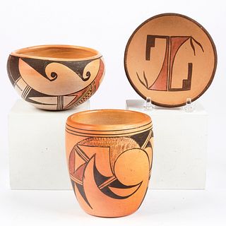 Grp: 3 SW Native American Hopi Pottery Vase Bowl & Tray