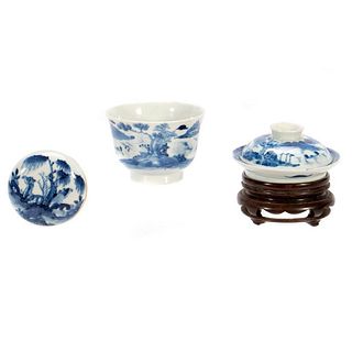 19th Century Chinese Blue & White Porcelain