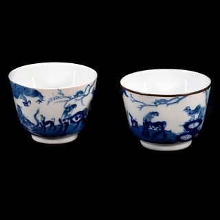 Pair of 19th Century Chinese Blue & White Porcelain Tea Cups