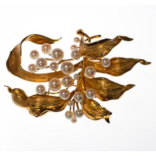 Cultured pearl and 14k gold brooch, Trio