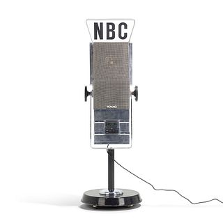 Maurizio Lamponi Leopardi, NBC microphone radio
