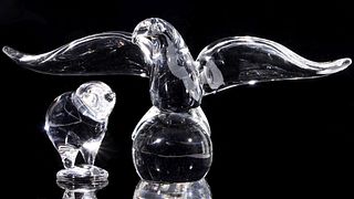 STEUBEN CRYSTAL FIGURES OF EAGLE AND CHICK