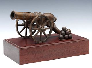 A NICE QUALITY BRONZE MODEL OF 19TH CENTURY CANNON