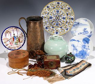 A COLLECTION OF ASIAN AND OTHER OBJECTS
