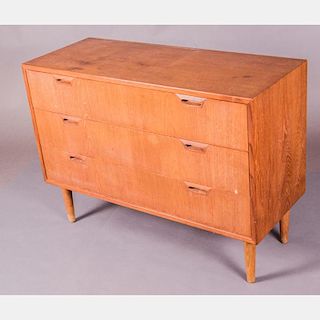 A Modern Teak Chest of Drawers by Raymor, 20th Century.