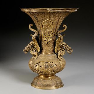 Antique Japanese archaic style bronze vessel