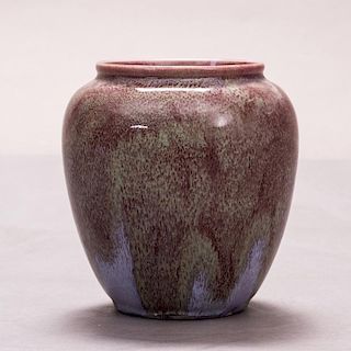 A Cowan Pottery Flambe Vase with a Matrix Glaze, 20th Century.