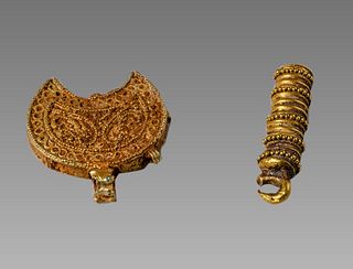 Lot of 2 Islamic Gold Pendants c.8th century AD. 