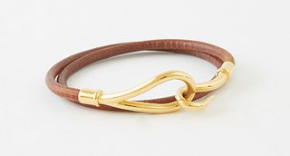Hermes Jumbo Double Tour Bracelet, with gold stainless hardware and brown calf leather band, L.- 12 in.
