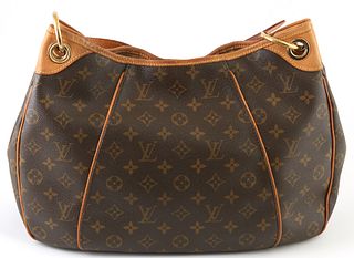 Louis Vuitton Brown Monogram Coated Canvas Galliera GM Shoulder Bag, the single adjustable vachetta leather strap with brass hardwar...