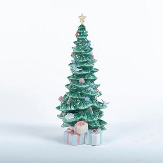 Lladro Figurine, O Christmas Tree 01008220