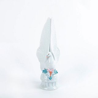 Lladro Porcelain Figurine, Message Of Peace 01006587