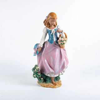 Lladro Porcelain Figure, Winds Of Springtime 1012458