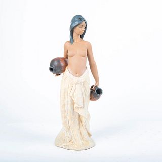 Lladro Porcelain Figurine, Water Girl 01012323