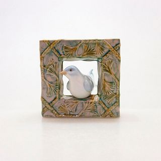 Lladro Porcelain Figure, Bird Natural Frames 1008067