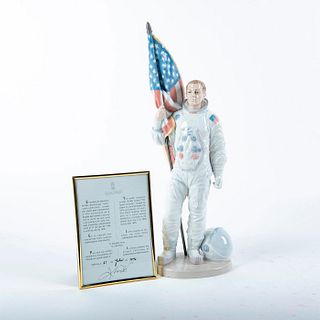 Lladro Porcelain Figurine, Apollo Landing 01006168