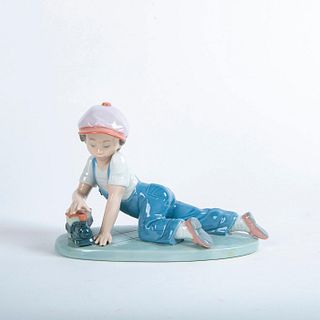 Lladro Porcelain Figurine, All Aboard 01007619