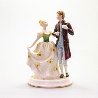 Young Love HN2735 - Royal Doulton Figurine