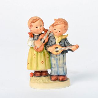 Goebel Hummel Figurine, Happy Days 150 2/0