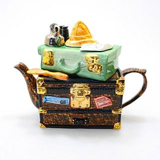 Swineside Luggage Teapot