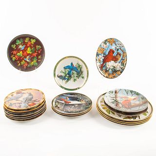 19 Assorted Decorative Bird Plates