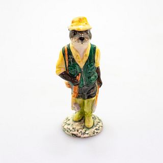 Beswick Country Folk Figurine, Fisherman Otter ECF2