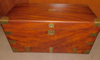ANTIQUE CHINESE CAMPHOR WOOD CHEST 